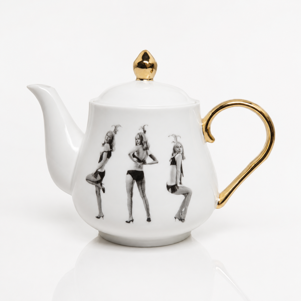 Tea Pot - Cheeky Lady