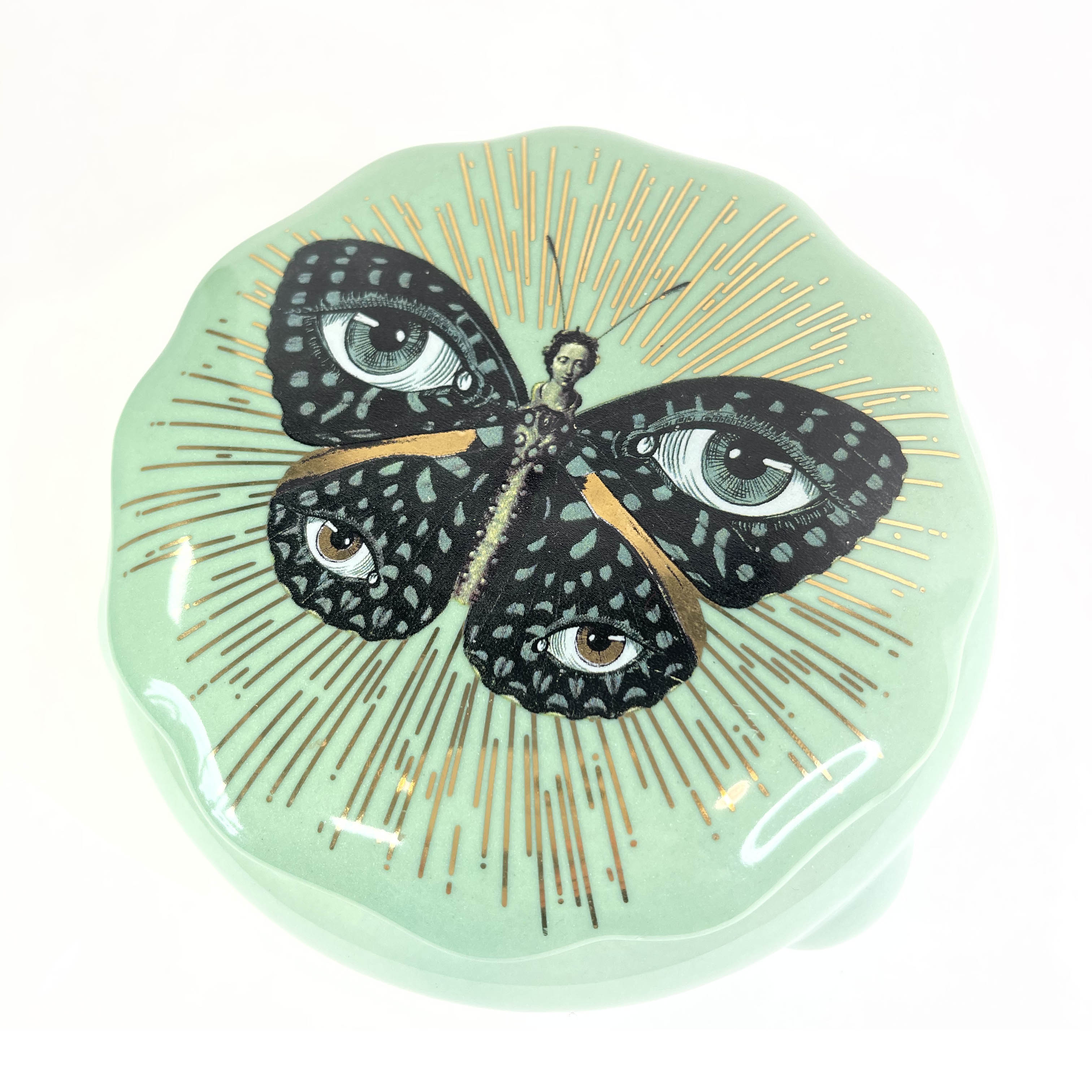 Madame Butterfly Round Box