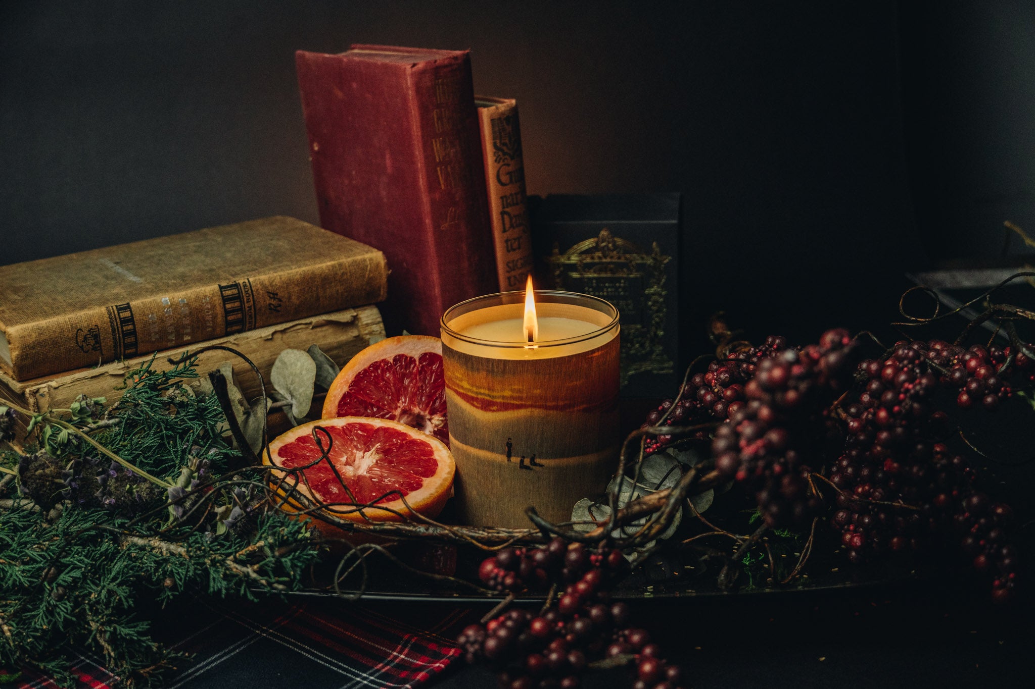 Wood Candle - No. 12 Grapefruit