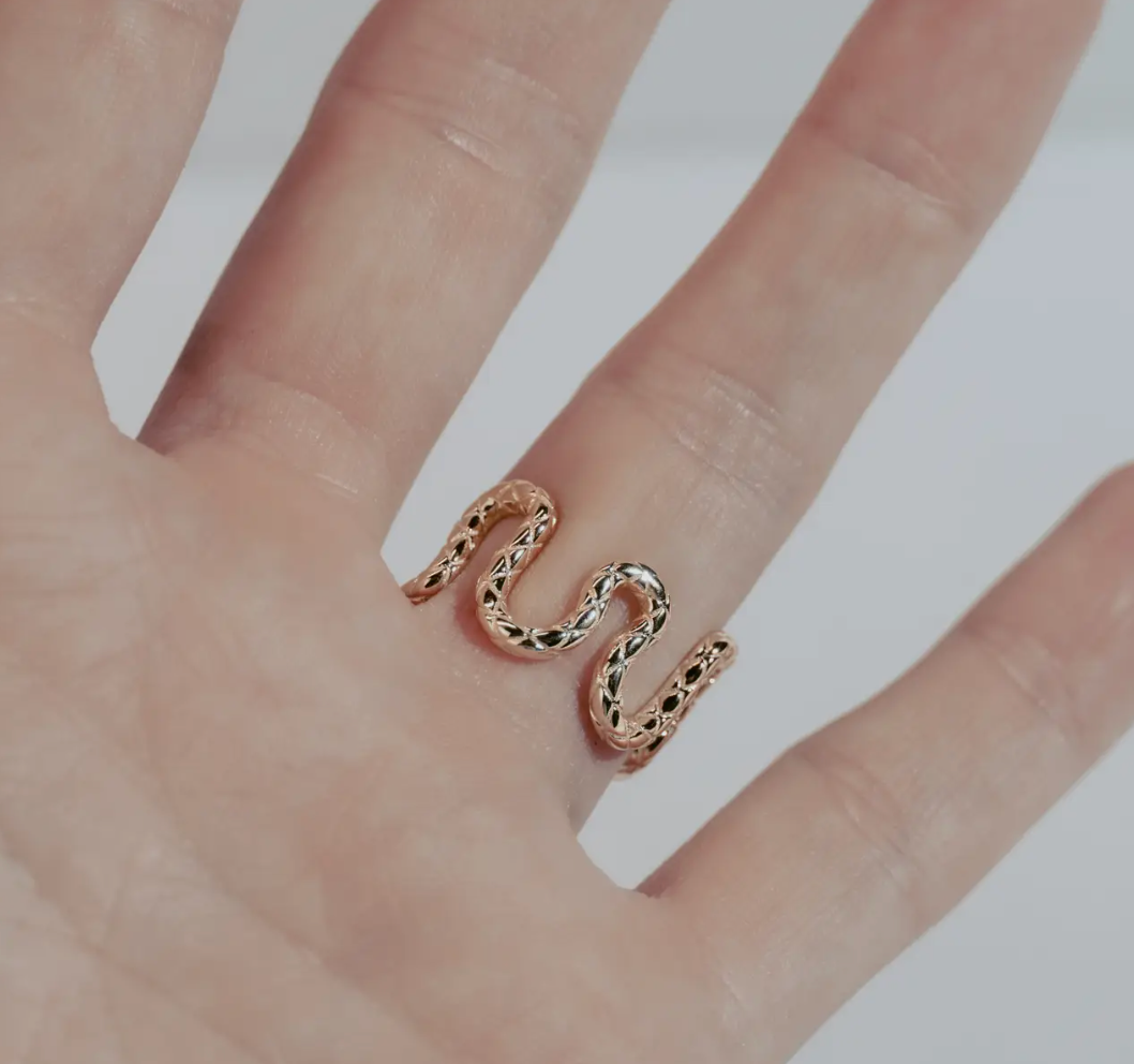 Serpent Coil Ring