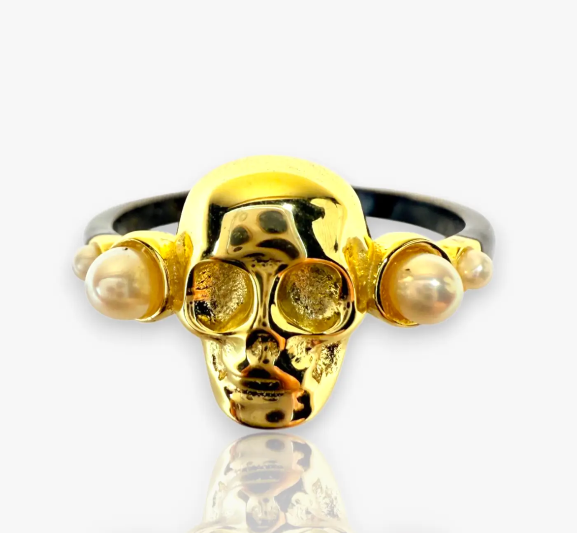 Sovereign Skull Ring Oxidized Silver And Gold