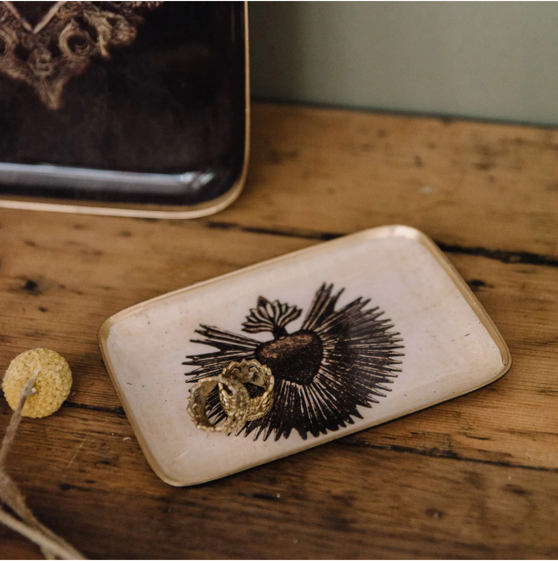 Souvenir De Famille Enameled Trays