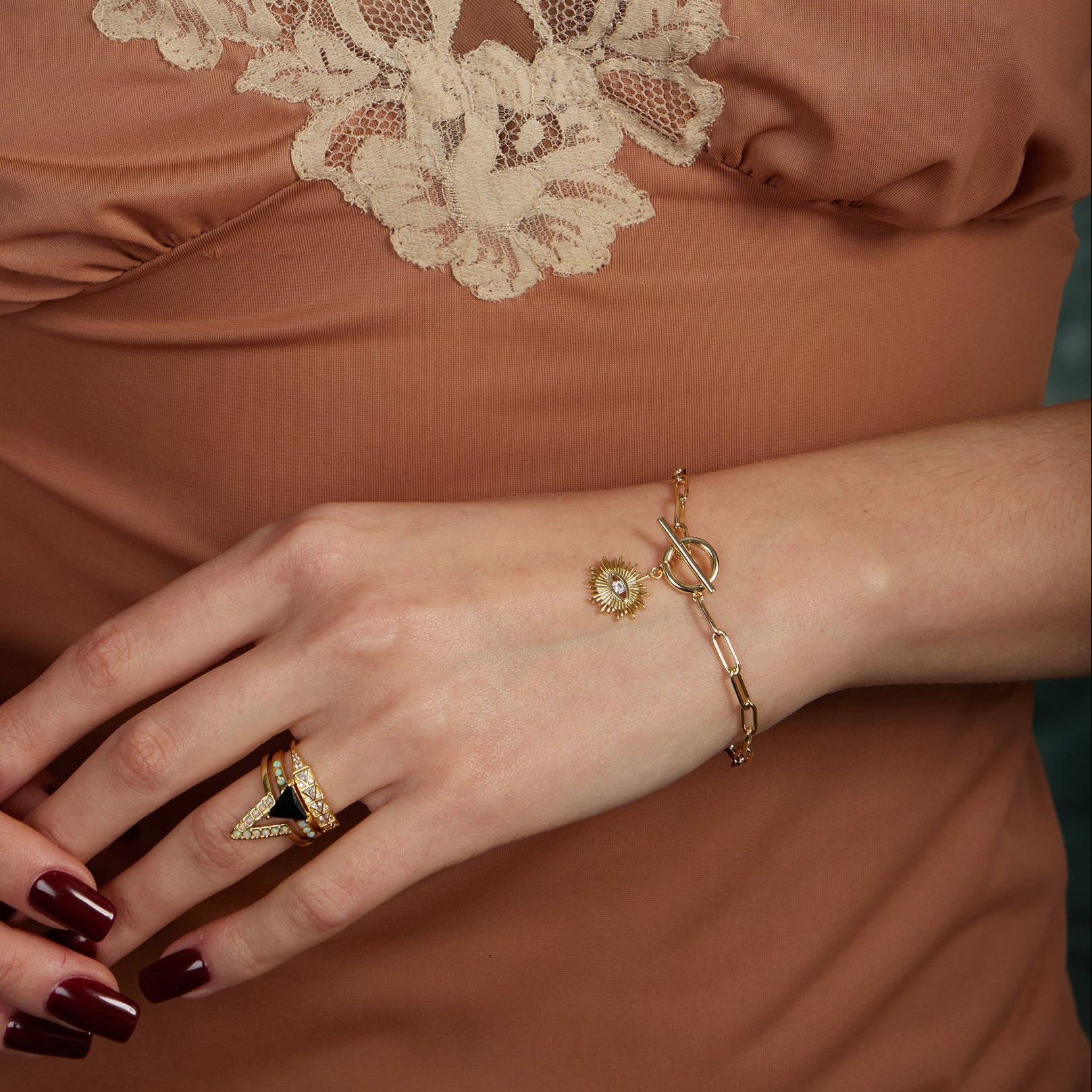 Golden Eye Bracelet