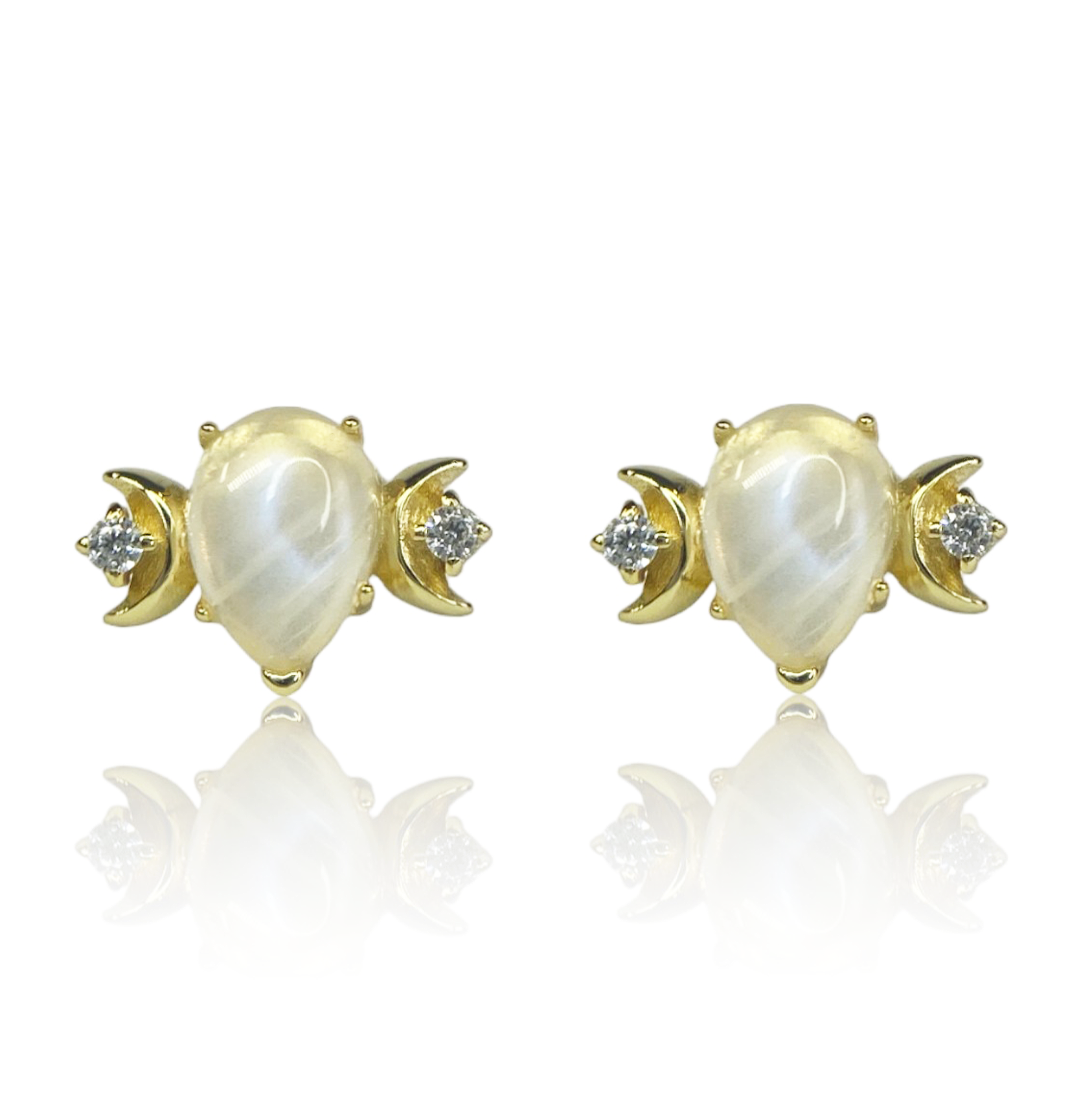 18k gold plated 925 Sterling Silver with Moonstone and clear zircon stone.