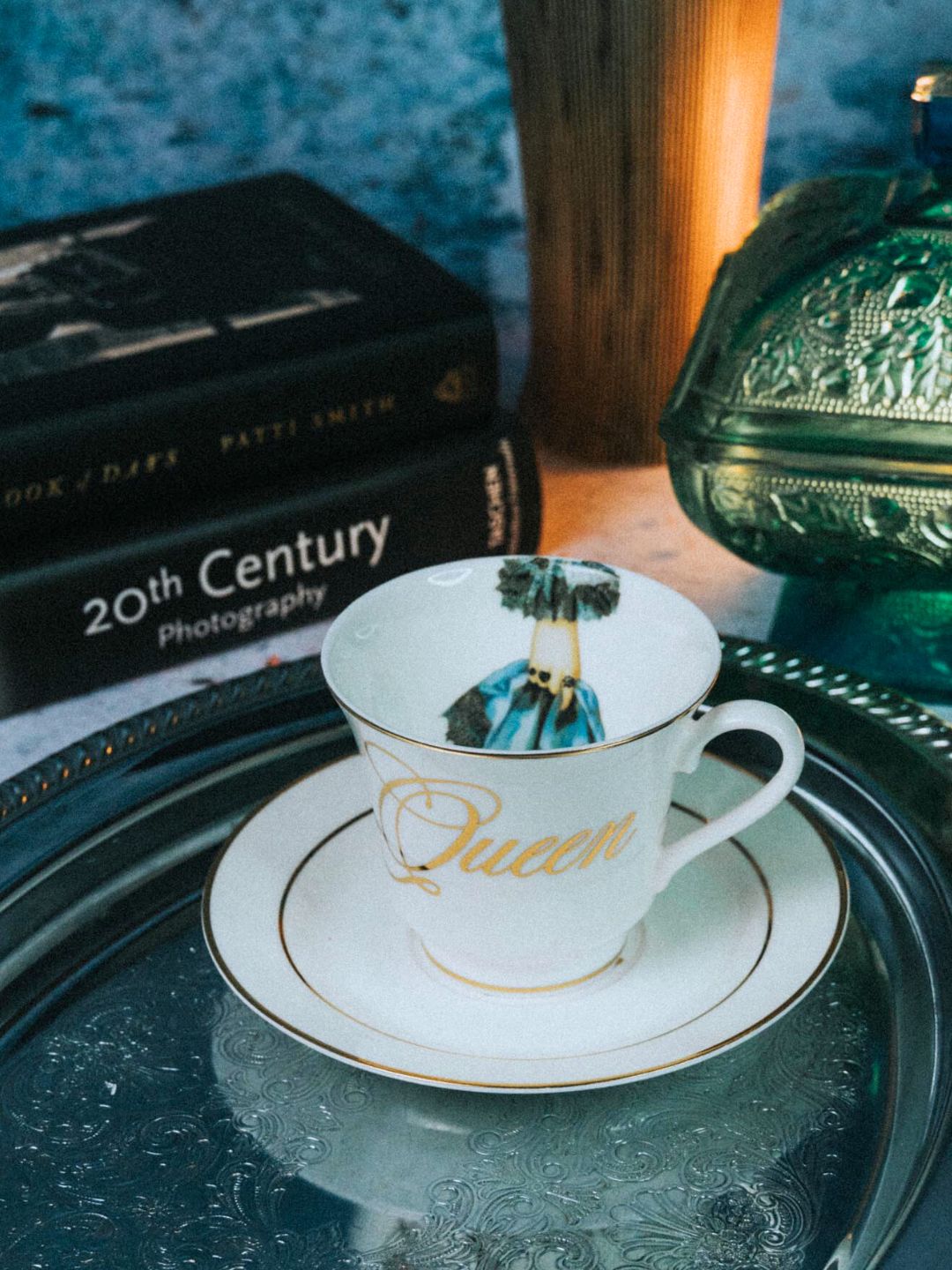 Tea Cups & Tea Pots