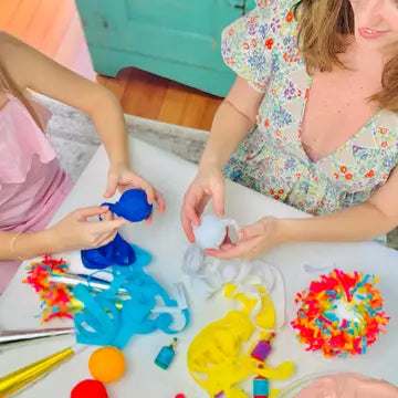 Tabletop Piñata Bon Bon Pony
