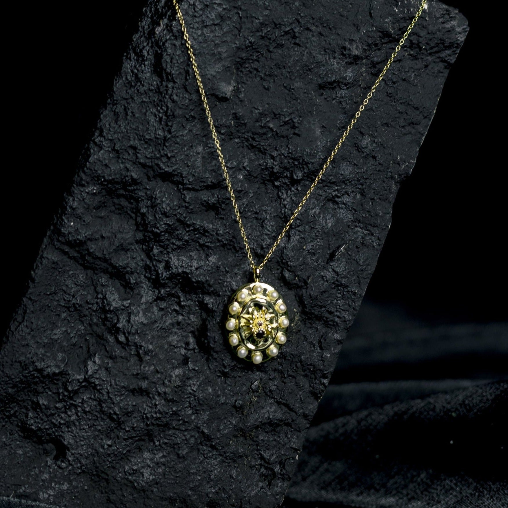 Recluse Spider Necklace