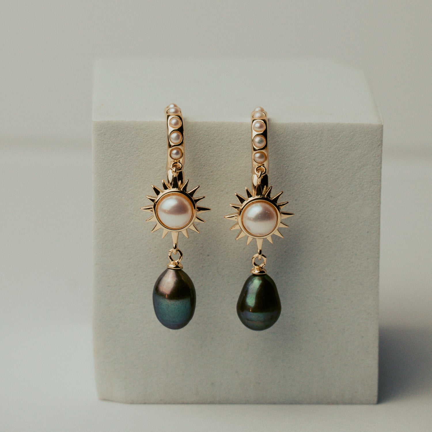 Solar Pearl Midnight Drop Earrings