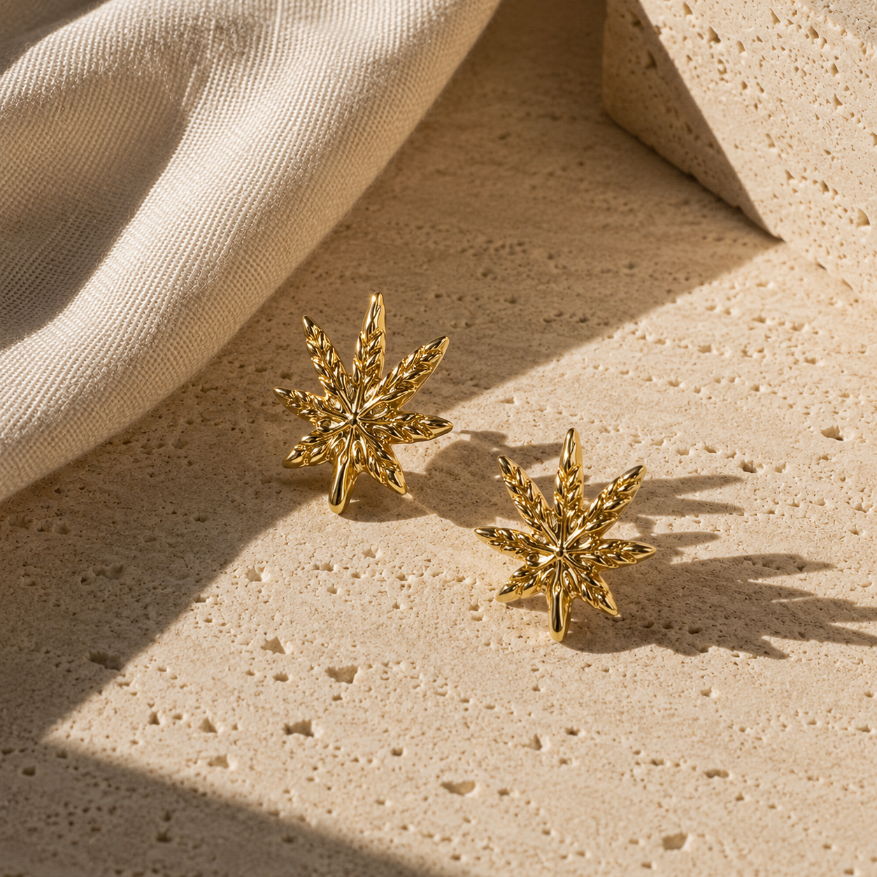 Mary Jane Gold Studs