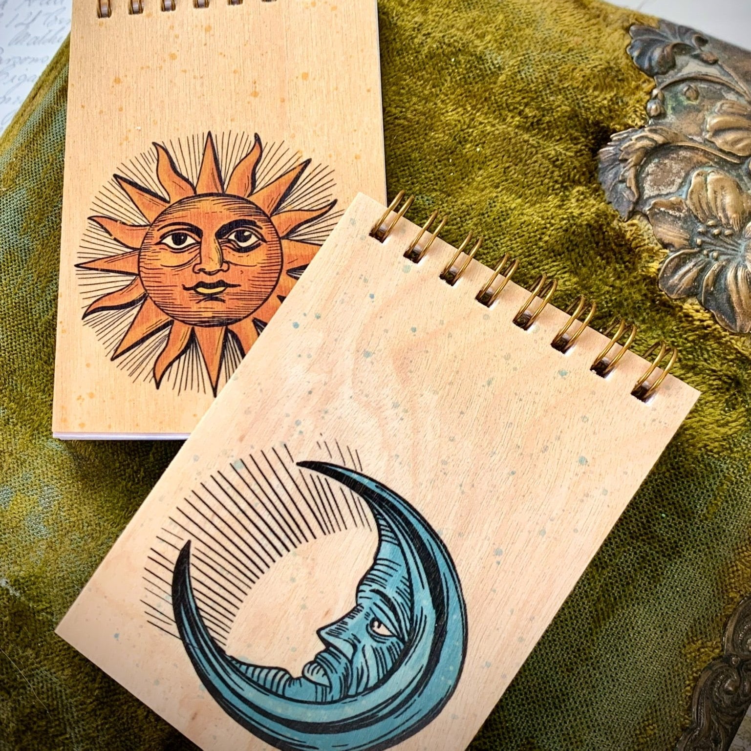 Wood Notepad Moon Small