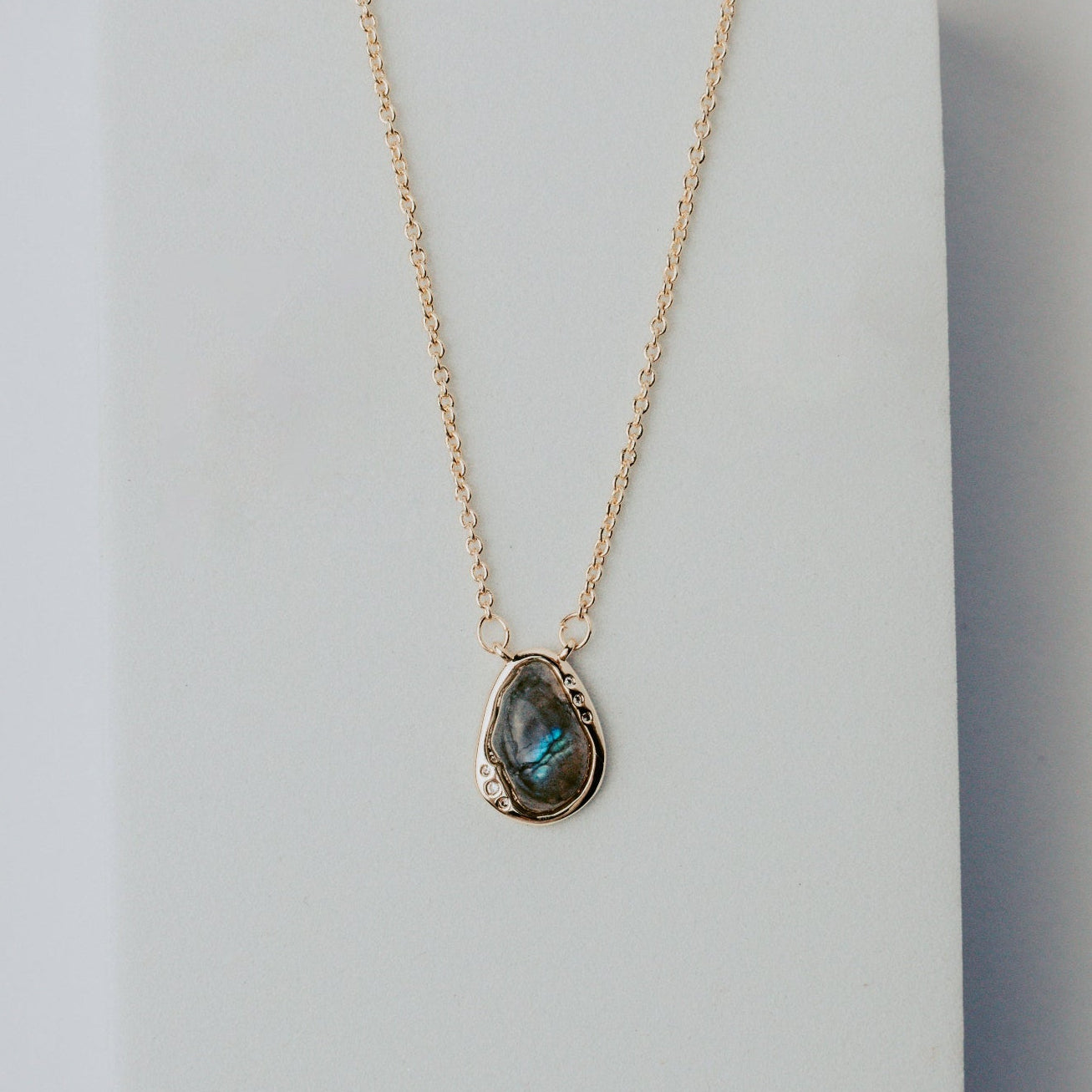 Labradorite Edge Necklace