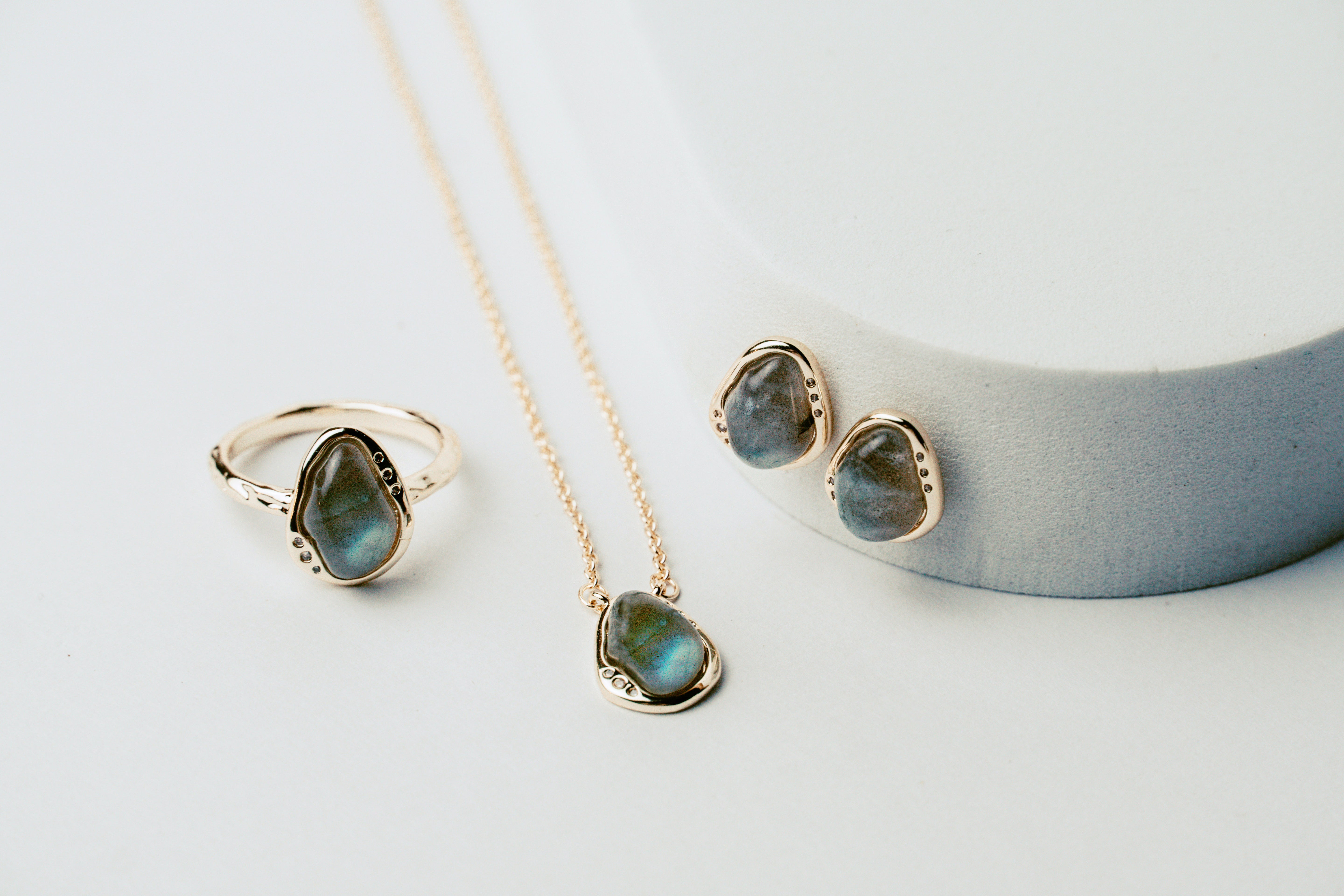 Labradorite Edge Ring