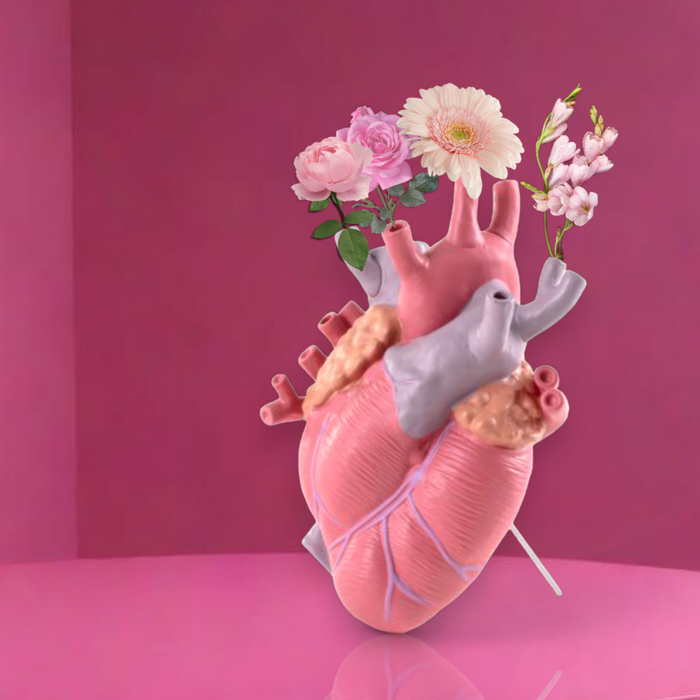 Love in Bloom Heart Vase Color