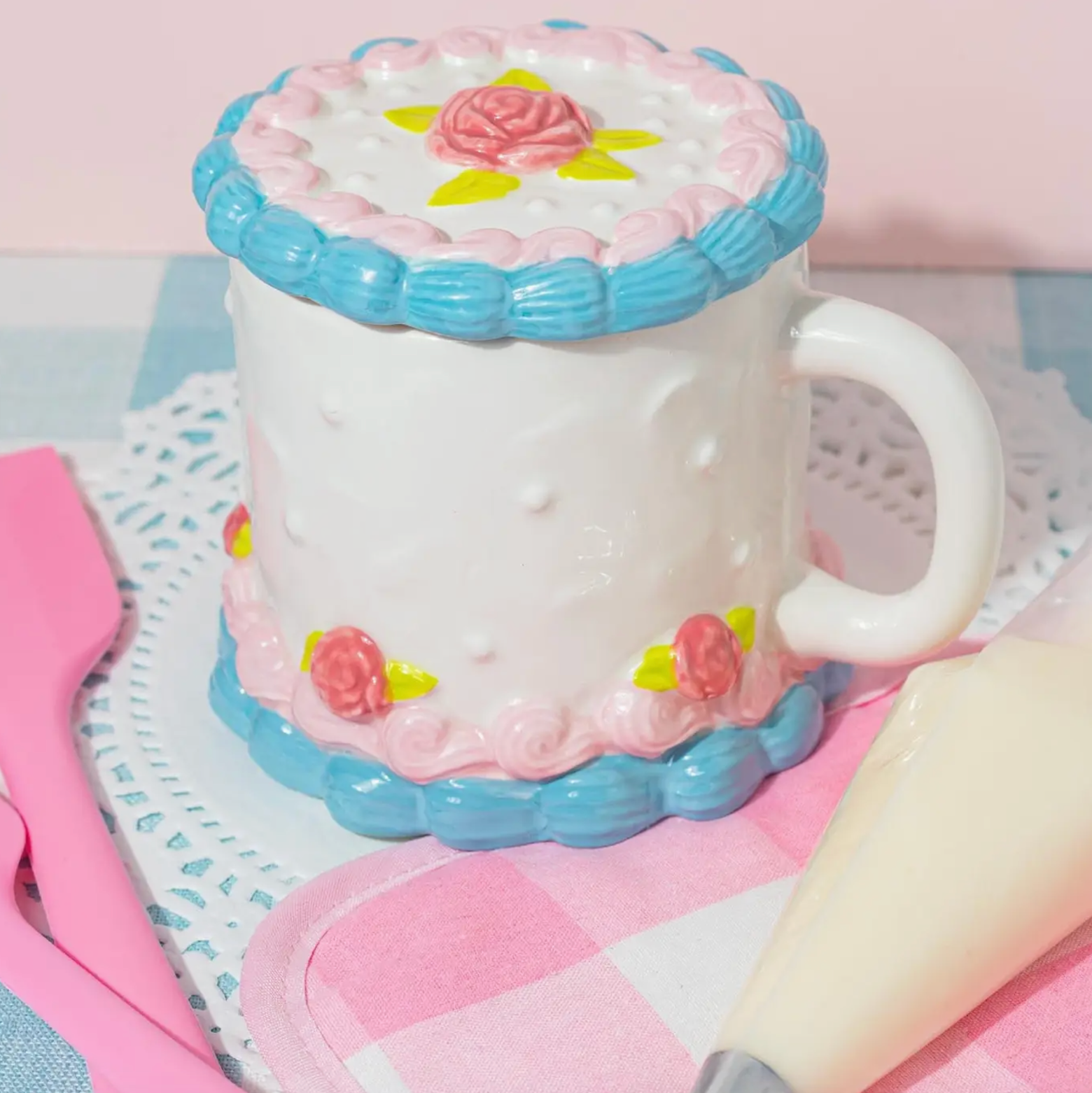 Cake Mug with Lid