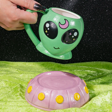 Alien Mug & Plate