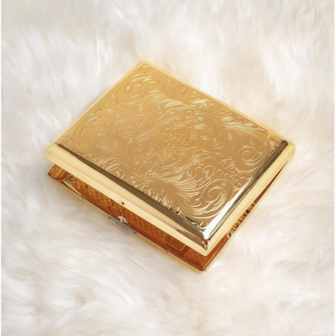 gold joint case