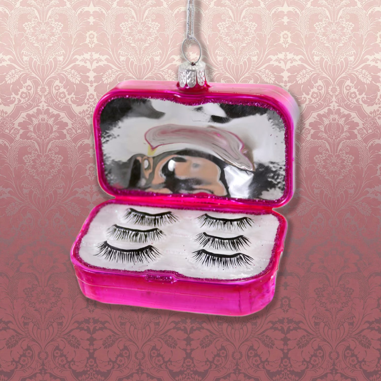 Fake Eyelashes Ornament