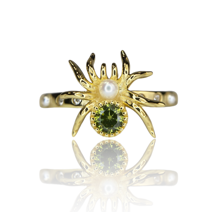 Spiders Kiss Ring